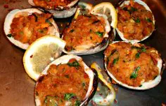 Portuguese-Style Quahogs with chouriço Recipe