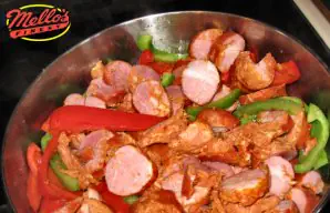 Crockpot Chouriço and Peppers Recipe