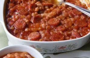 Tasty Baked Beans with Chouriço Recipe