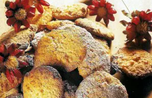 Easy and Tasty Almond Cookies Recipe