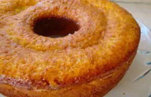 Delicious and Quick Honey and Raisin Cake Recipe