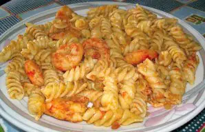 Quick Portuguese-Style Pasta with Shrimp Recipe