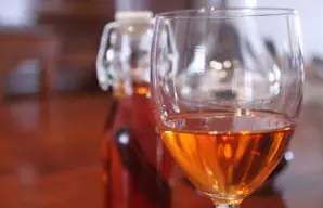 Delicious Cinnamon Liqueur Recipe