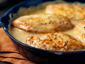 Creamy Garlic Chicken Steaks Recipe: Pan Seared with Sauce