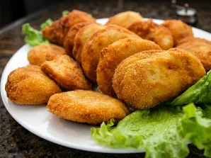 Portuguese Shrimp Rissóis | Empanadas de Camarão Recipe