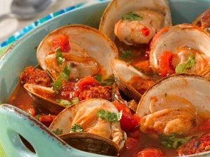 Portuguese Steamed Clams with Chouriço Recipe