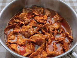 Authentic Porto-Style Bifanas Recipe with a Rich Sauce