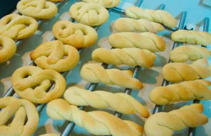 Amazingly Crunchy Lemon Biscuits Recipe