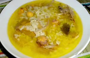Comforting Portuguese Chicken Soup (Canja de Galinha) Recipe