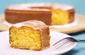 Fluffy Yogurt Cake with Orange Zest – Easy & Moist Dessert