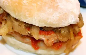 Popular Bifanas with Onions Recipe