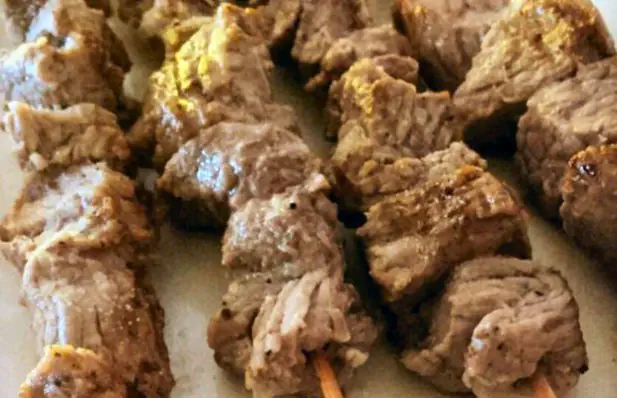Amazing and Easy Beef Skewers Recipe