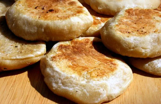 Delicious Bolo Levedo Recipe