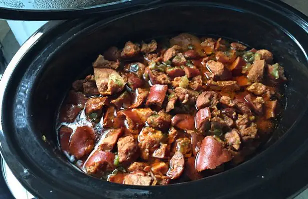 Slow Cooker Chouriço and Peppers Recipe