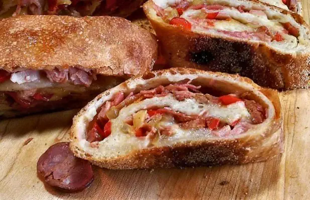 Deliciously Easy Chouriço Bread Recipe