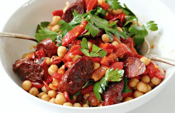 Chouriço and Chickpea Salad Recipe