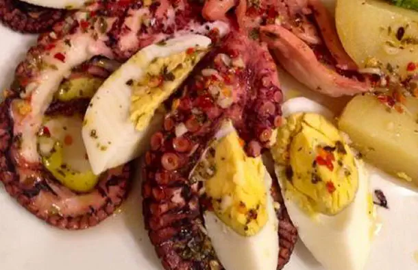 Octopus with Olive Oil Sauce Recipe