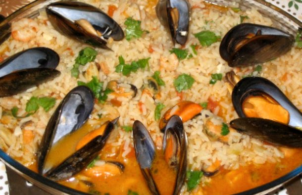 Portuguese Rice with Mussels Recipe