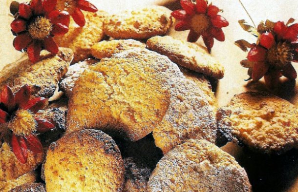Portuguese Almond Cookies Recipe