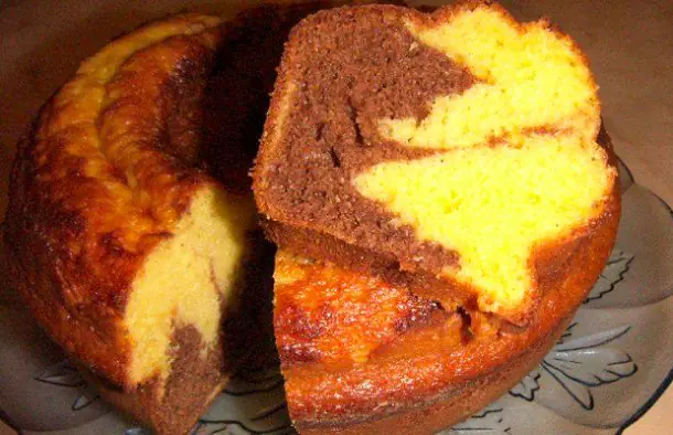 Easy Yogurt and Chocolate Cake Recipe