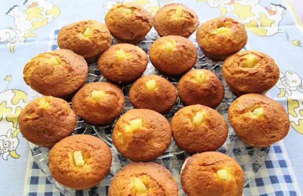 Pineapple and Butter Cupcakes Recipe