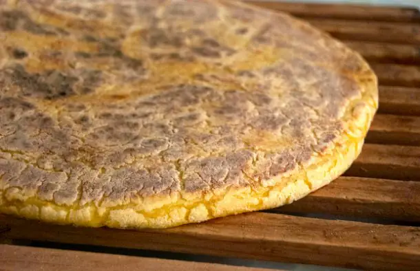Azorean Flat Bread (Bolo de Sertã) Recipe