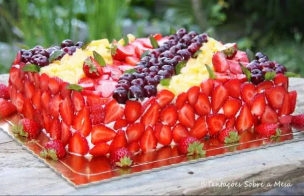 Delicious Summer Cake  (Bolo de Verão) Recipe