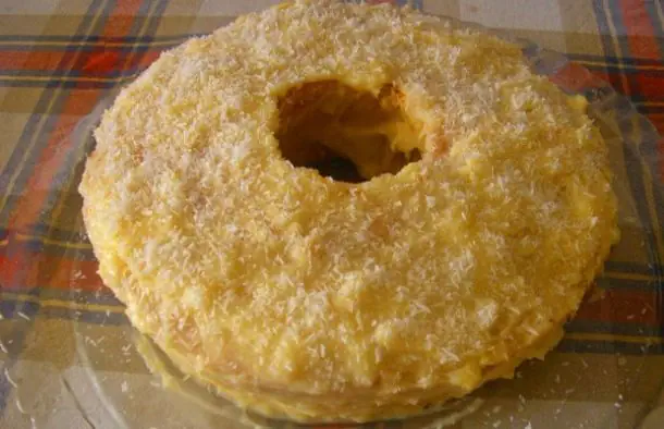 Scrumptious Lemon and Coconut Cake Recipe