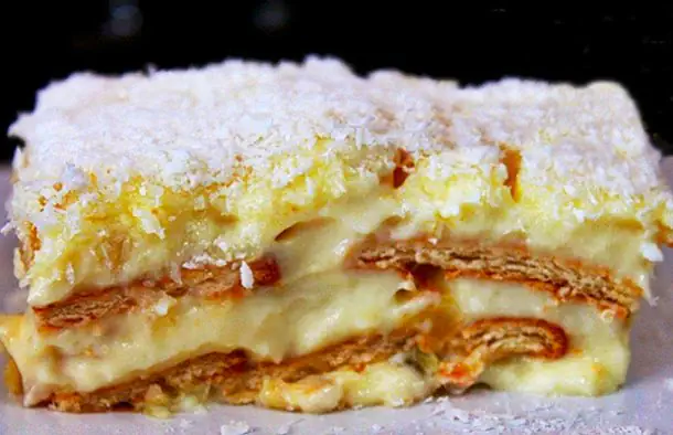 Pineapple and Maria Cookies Cake Recipe