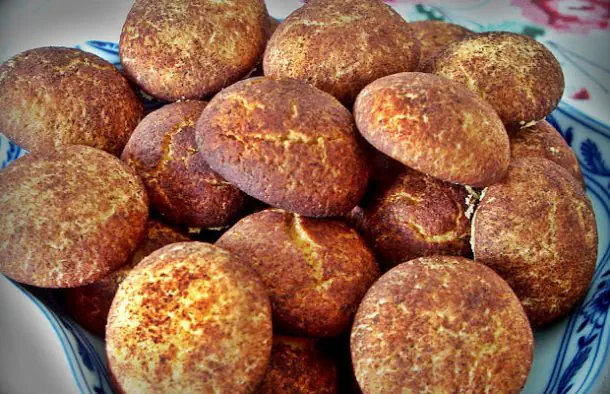 5 Ingredient Cinnamon Cakes Recipe