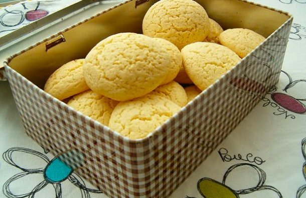 Portuguese Lemon Cookies Recipe