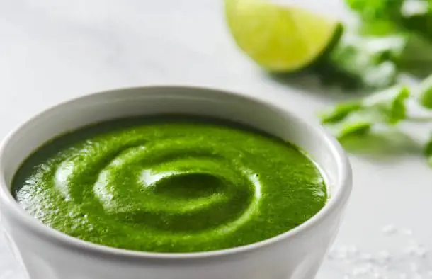 Flavorful Portuguese-Style Coriander Sauce Recipe