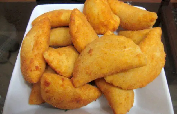 Delicious Fried Cod Patties Recipe