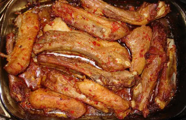 Amazing Garlic Roasted Ribs Recipe