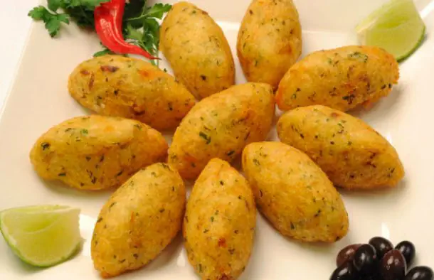 Deliciously Crispy Tuna Fritters Recipe