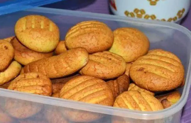 Grandma's Tasty Orange Cookies Recipe