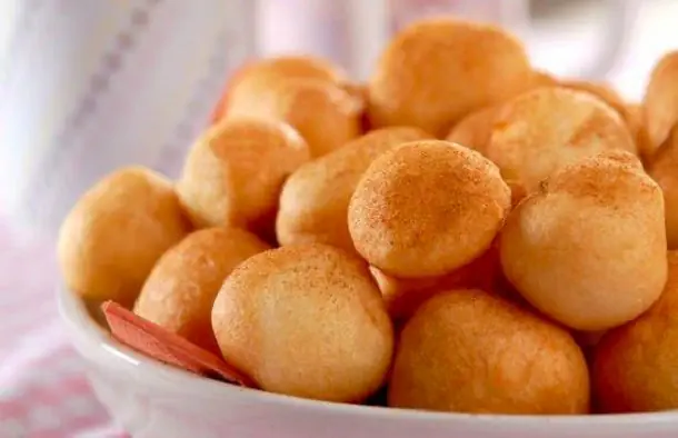 Simple Bolinhos de Chuva Recipe