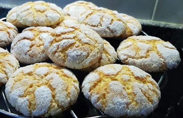 Portuguese Lemon Cookies (Broinhas) Recipe