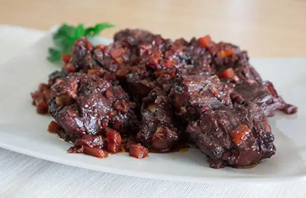Popular and Tasty Ox Tail Stew Recipe