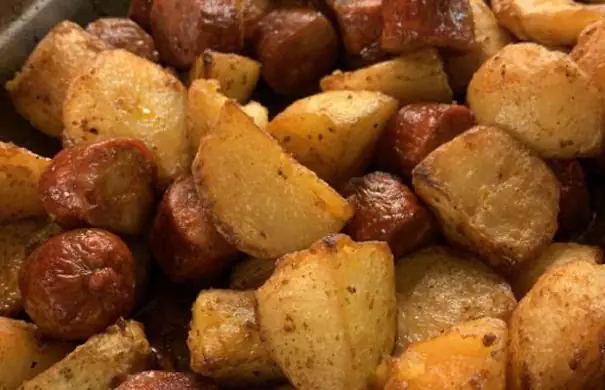Gorete's Delicious Chouriço and Potatoes Recipe