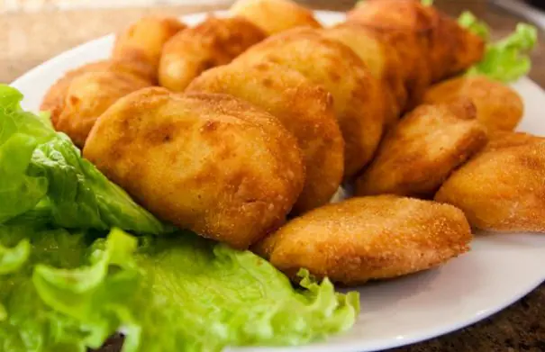 Creamy Rissóis de Camarão Recipe