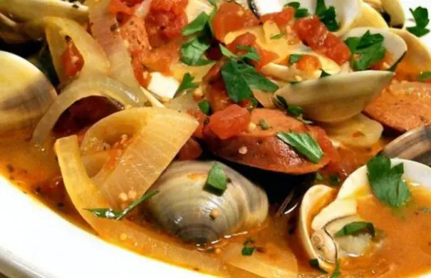Steamed Clams with Chouriço Recipe