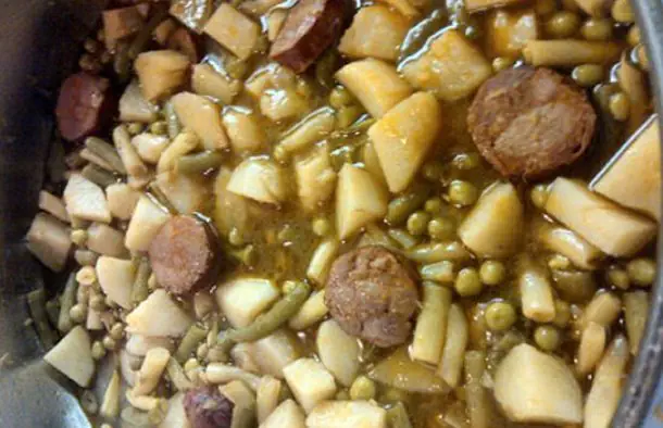 Gorete's chouriço and Bean Stew Recipe