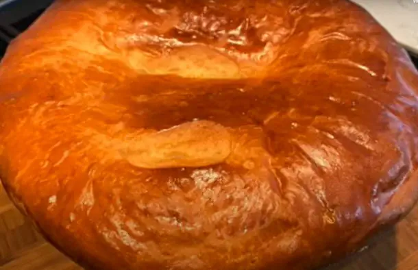 Delicious Sweet Bread Loaf (Massa Sovada) Recipe