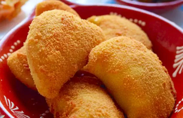 Incredible Rissóis de Chouriço Recipe
