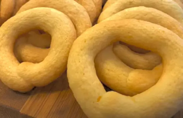 Nancy's Tangy Lemon Biscuits Recipe