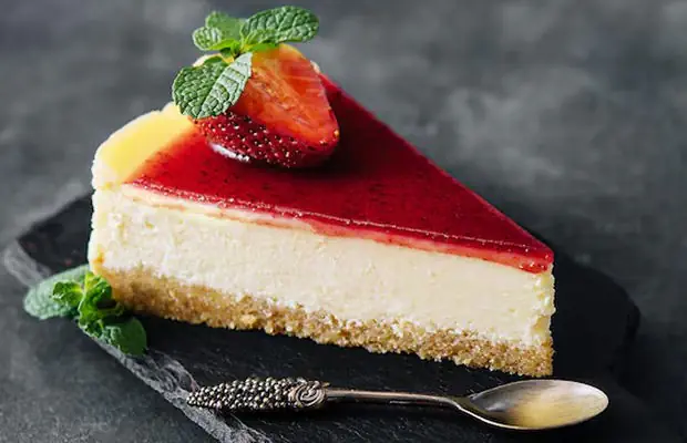 Creamy and Delicious Strawberry Cheesecake Recipe