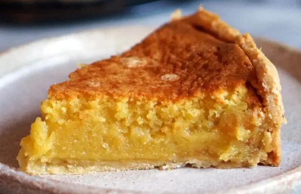 Moist and Creamy Almond Tart Recipe