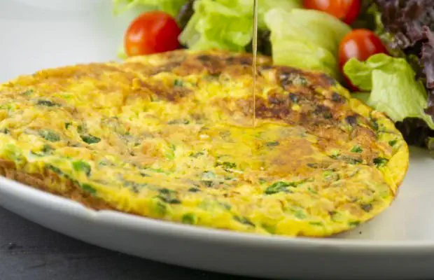 Paula's Yummy Onion Omelette Recipe